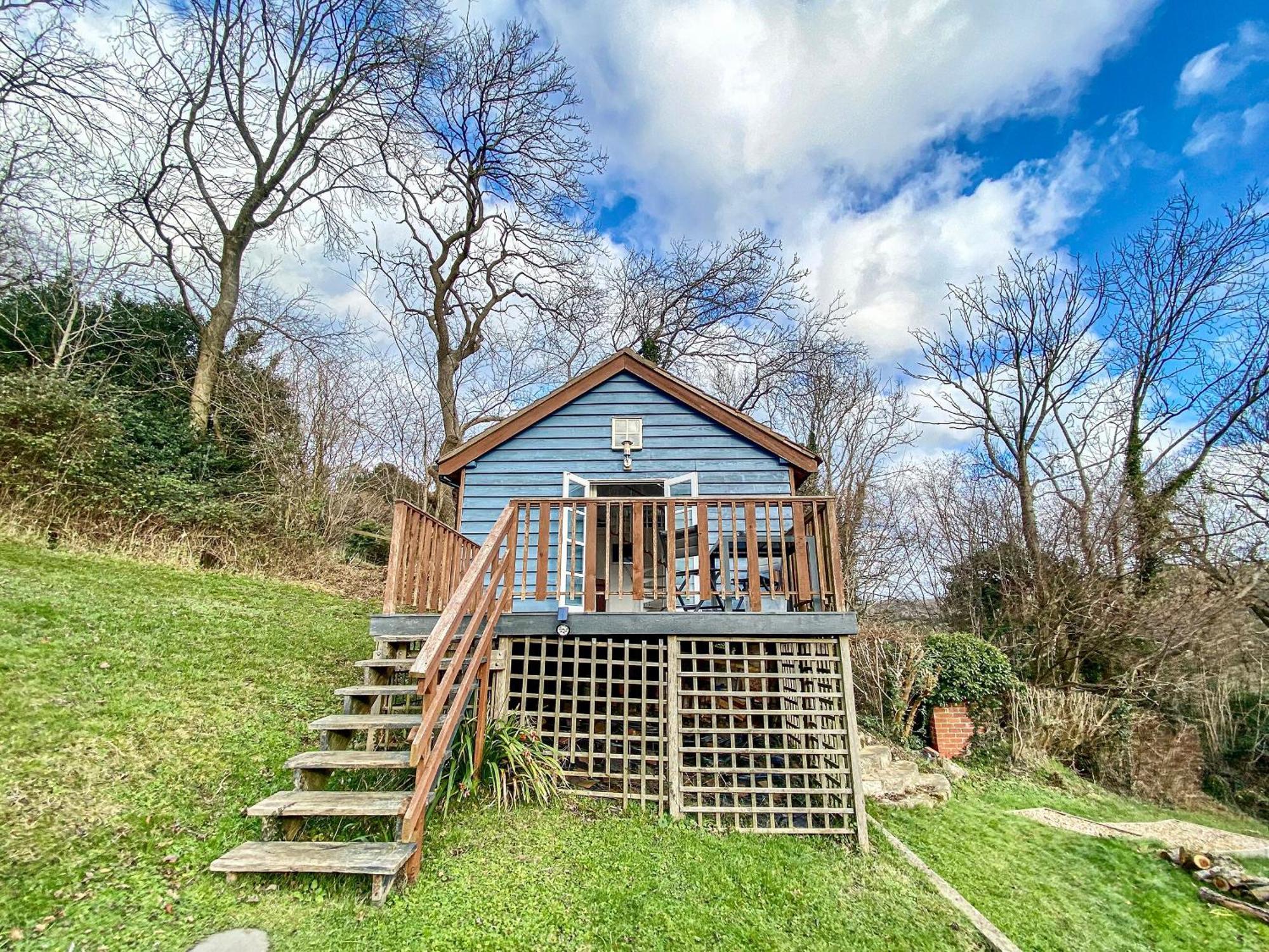 The Hazeling Hideaway Villa Stroud  Exterior photo